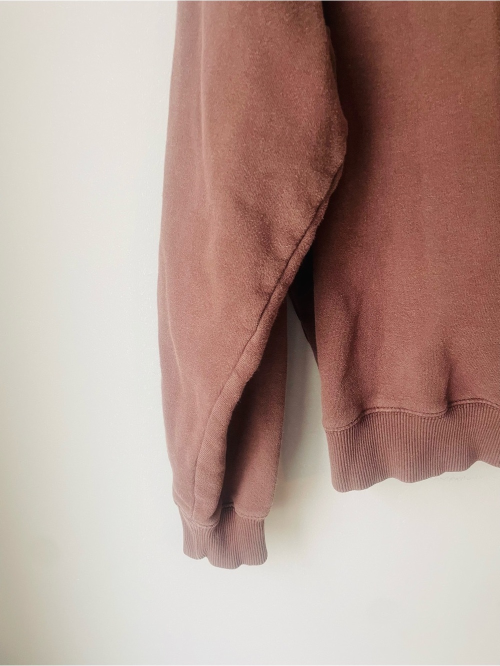 Vintage Wyoming Brown Crewneck Sweatshirt with Yellow Logo - Picture 2 of 8